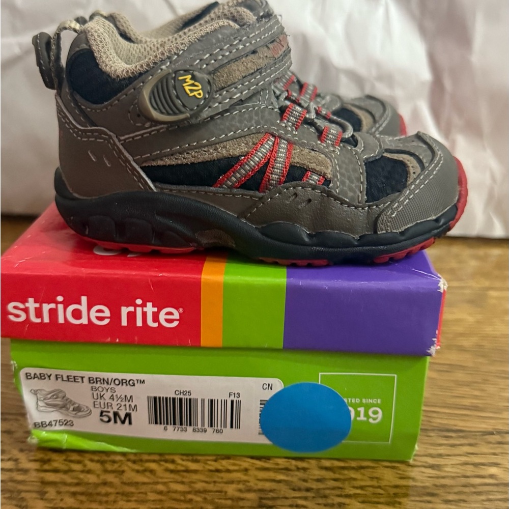 Stride Rite Brown and Red Infant Sneakers